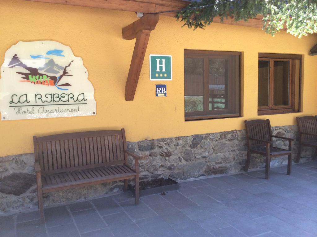 Hotel La Ribera Ribera de Cardos Exterior photo